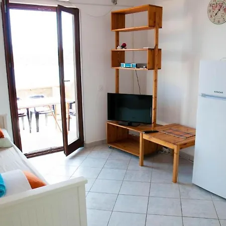 Seafront Oasis Apartament *