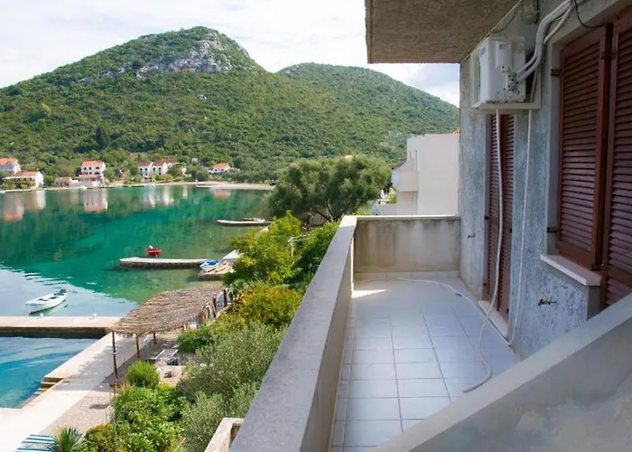 Seafront Oasis Apartament Luka (Dalmatia)