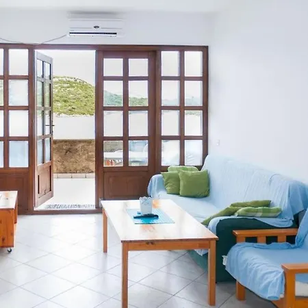 Seafront Oasis Luka (Dalmatia)