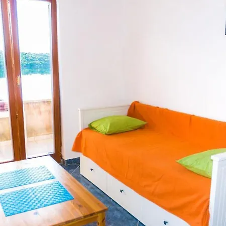 Seafront Oasis Apartment *