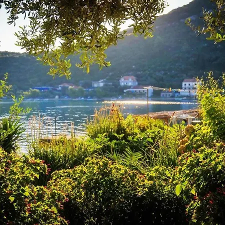 아파트 Seafront Oasis