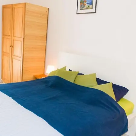 Apartment Seafront Oasis